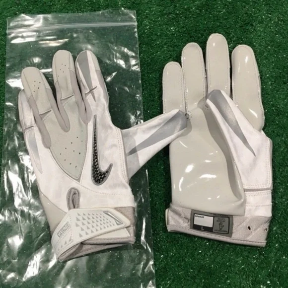NEW PRO STYLE NIKE VAPOR JET CARBON WR FOOTBALL GLOVES - Picture 4 of 4